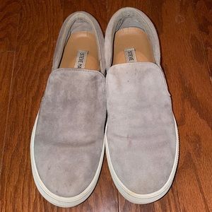 Steve Madden Gills Grey Suede Shoes